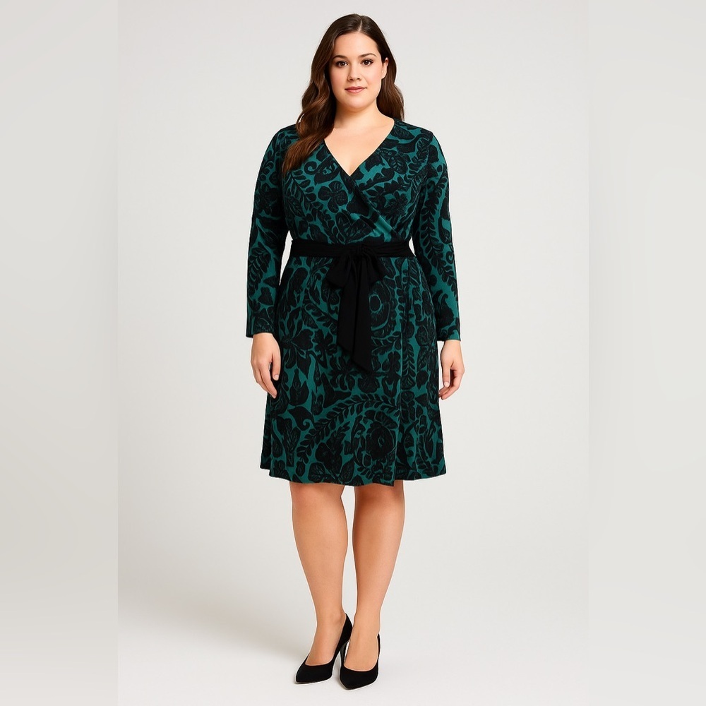IGIGI Green Black Wrap Dress 12 Made USA Long Sleeve Stretch Midi‎ Holiday Chic